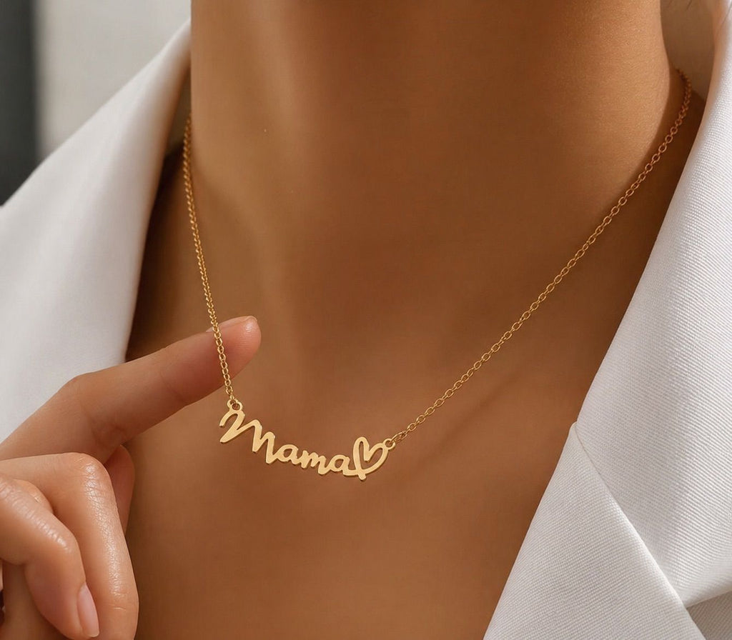 Colar "Mama" com Coração